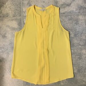 Beautiful yellow sleeveless top - Hawthorn by Stitchfix.  Only worn once!